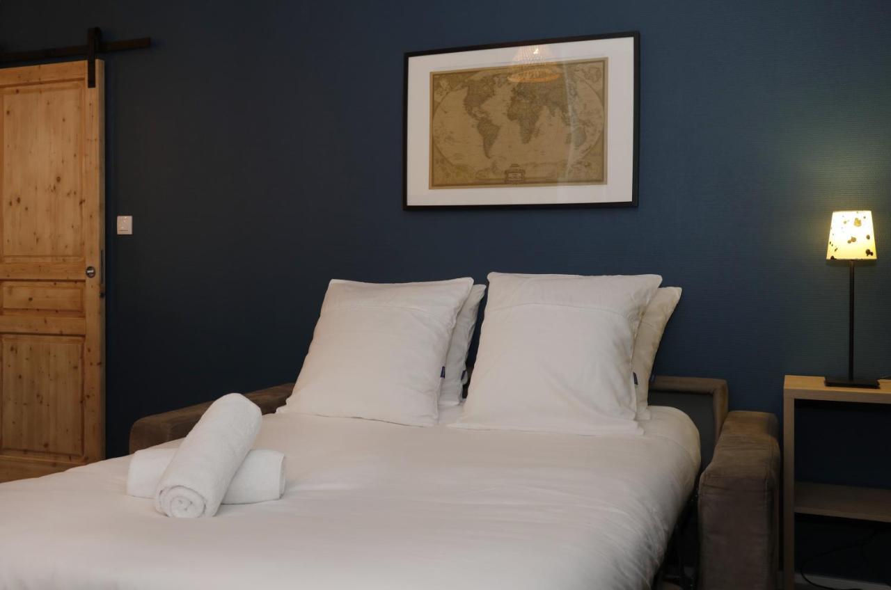 Suite Cosy Flat - Hyper-Centre Avec Sauna Privatif ซ็องลิส ภายนอก รูปภาพ